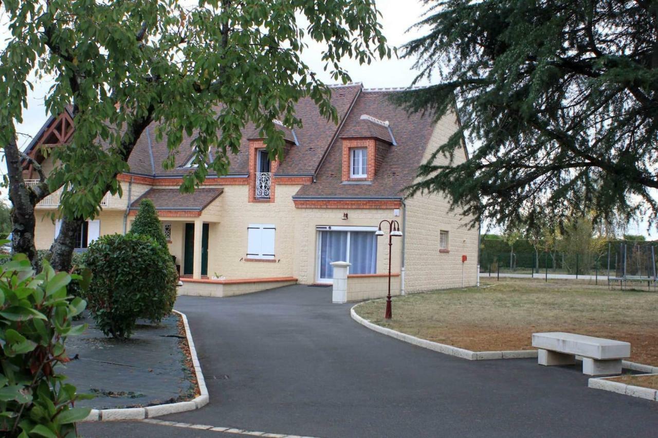 Logement entre Chambord et le zoo de Beauval Appartement Contres  Buitenkant foto